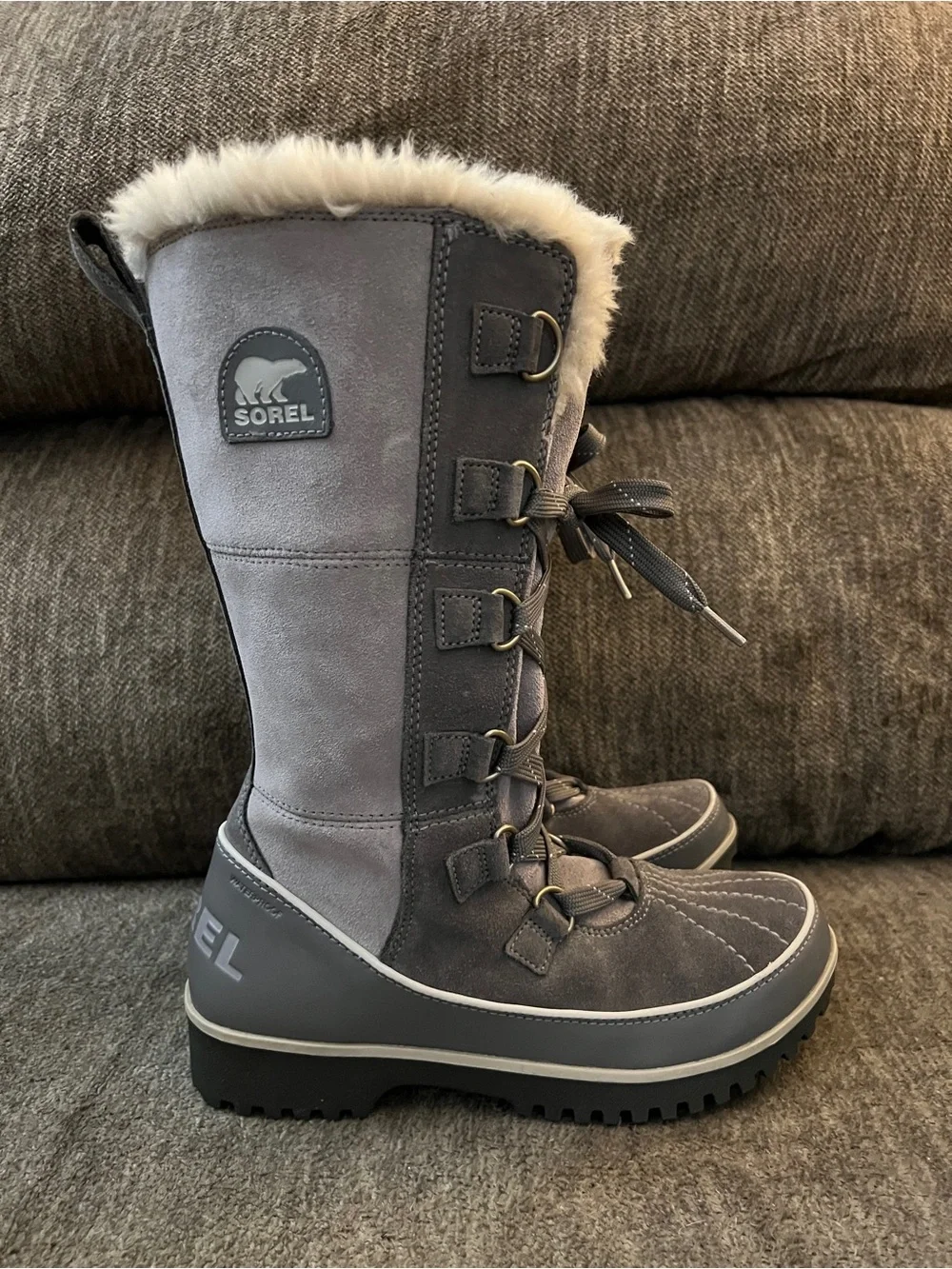 New SOREL Tivoli High II Suede Snow Boots - Charcoal Grey - Women's Size 7 NWOB
